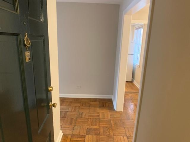 2 BR, 1 BA Apartment 2858 Thornhill Rd, Unit 71B, Mountain Brook, AL 35213