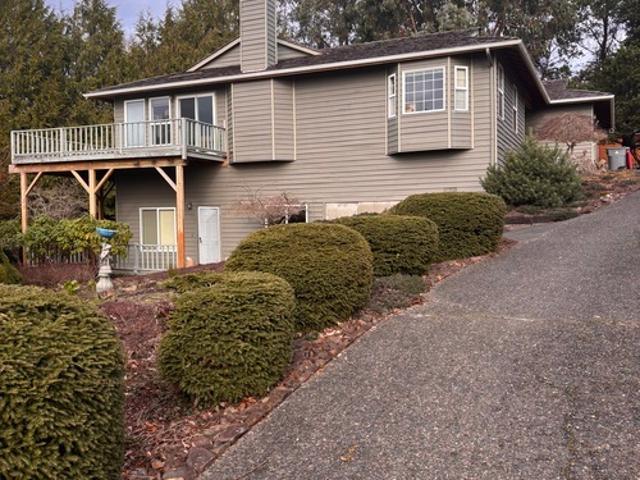 2 BR, 1 BA Apartment 285 Waldorf Pl, Unit B, Astoria, OR 97103