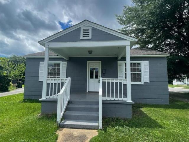 2 BR, 1 BA Apartment 28 Eastwood Avenue, Tuscaloosa, AL 35404