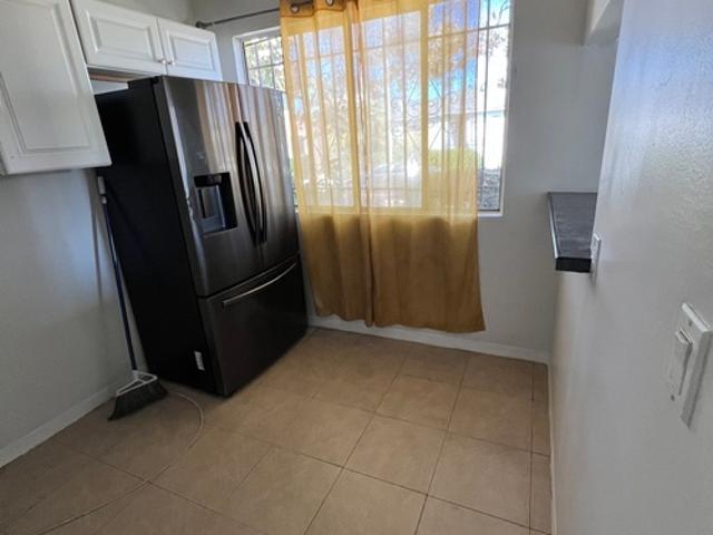 2 BR, 1 BA Apartment 2901 Hauser Blvd, Unit none, Los Angeles, CA 90016