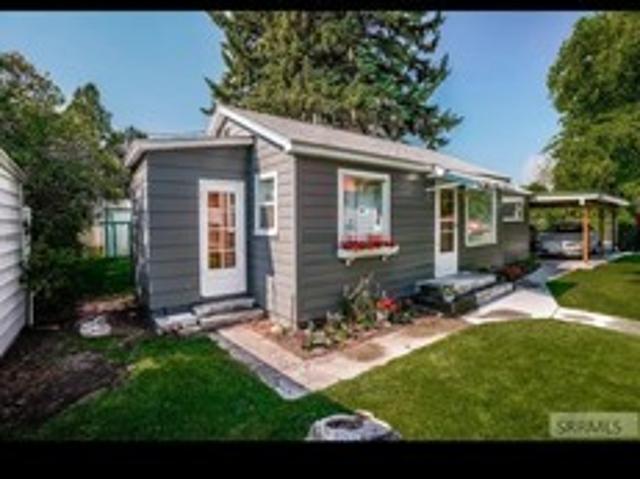 2 BR, 1 BA Apartment 2910 East Lincoln Road, Idaho Falls, ID 83401