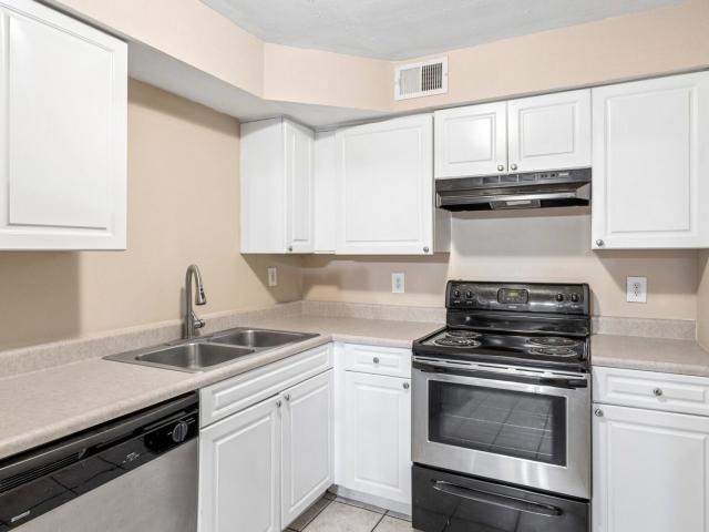 2 BR, 1 BA Apartment 2967 Harrison St Unit 4 09, Paducah, KY 42001