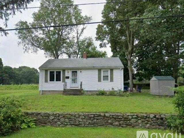 2 BR, 1 BA Apartment 299 Capron Farm Drive, Warwick, RI 02886
