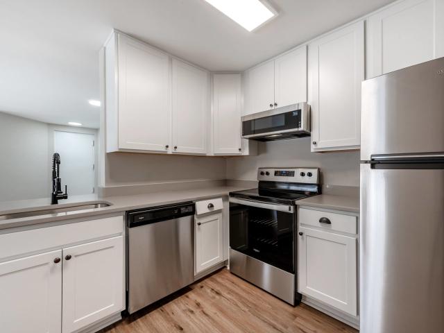 2 BR, 1 BA Apartment 20010 Frederick Road Unit 31, Germantown, MD 20876