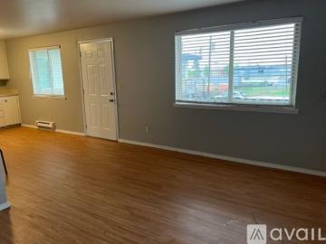 2 BR, 1 BA Apartment 20036 30th Ave S, Unit S9, Sea Tac, WA 98198