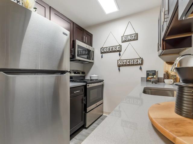 2 BR, 1 BA Apartment 2005 Quail Ridge Drive Unit 1310, Plainsboro, NJ 08536