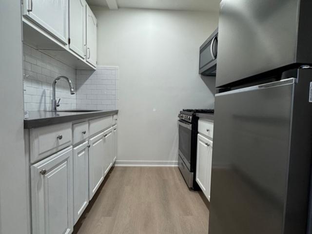 2 BR, 1 BA Apartment 2009 Athania Pkwy, Unit 1/2 B, Metairie, LA 70001