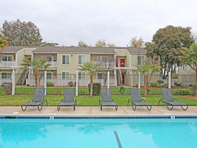 2 BR, 1 BA Apartment 200 Village Drive Unit 1J, Brentwood, CA 94513