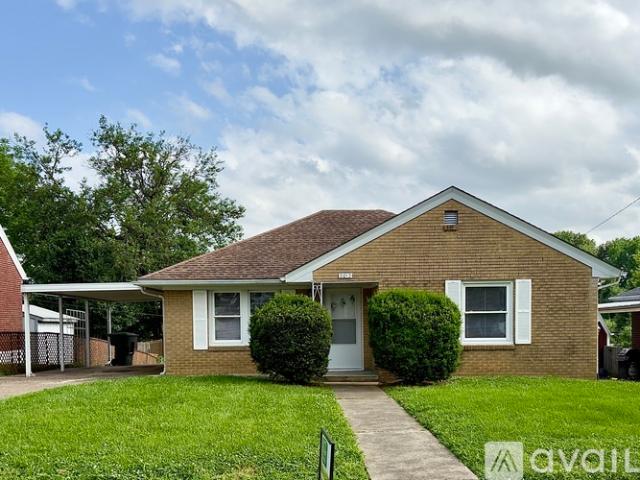 2 BR, 1 BA Apartment 2012 E 21st St, Owensboro, KY 42303