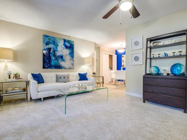 2 BR, 1 BA Apartment 201 W Montgomery Cross Rd Unit 06 078, Savannah, GA 31406