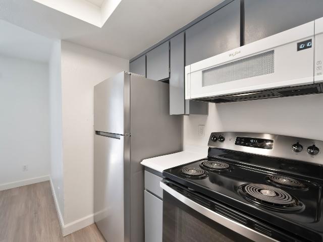 2 BR, 1 BA Apartment 201 East Grant Line Road Unit 16, Tracy, CA 95376