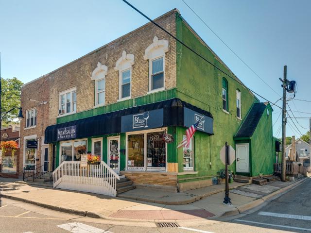 2 BR, 1 BA Apartment 201 South Main St, Wauconda, IL 60084