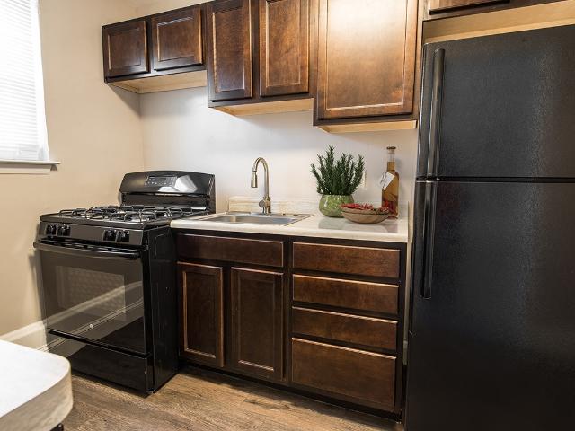 2 BR, 1 BA Apartment 201 South Symington Avenue Unit 205P C, Catonsville, MD 21228