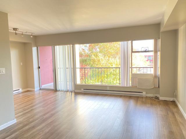 2 BR, 1 BA Apartment 2020 Southwest Salmon Street Unit 502, Portland, OR 97205