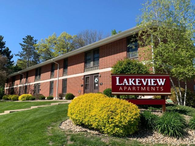 2 BR, 1 BA Apartment 2021 Lakeview Ave Unit 6415 6, Middleton, WI 53562