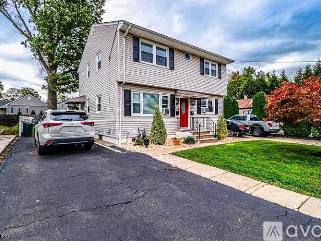 2 BR, 1 BA Apartment 207 Jerome Avenue, Unit 1, South Bound Brook, NJ 08880