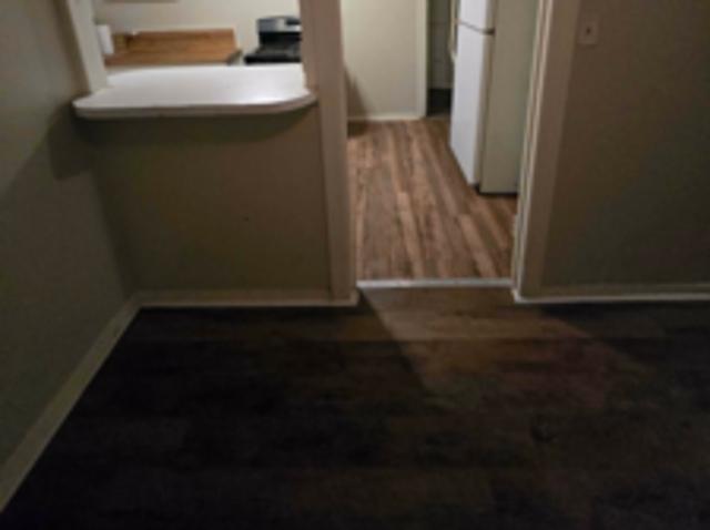 2 BR, 1 BA Apartment 207 N Highland Ave, Sherman, TX 75092