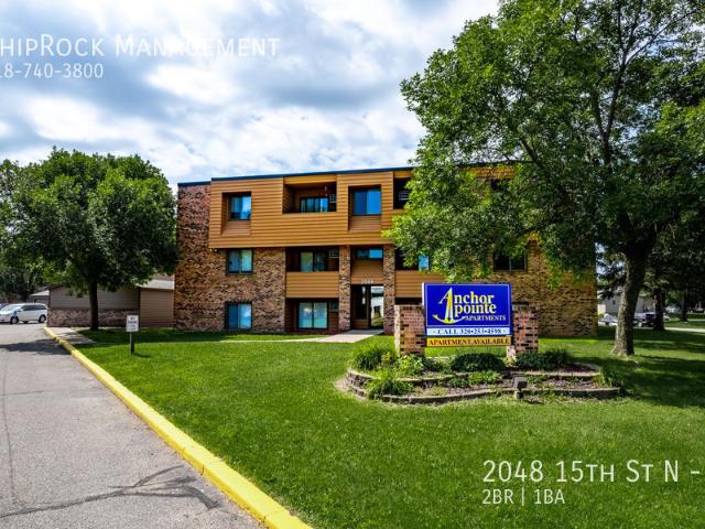 2 BR, 1 BA Apartment 2048 15th St N, St. Cloud, MN 56303