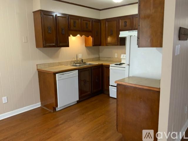 2 BR, 1 BA Apartment 204 Post Oak Blvd, Unit 114, Alexandria, LA 71303