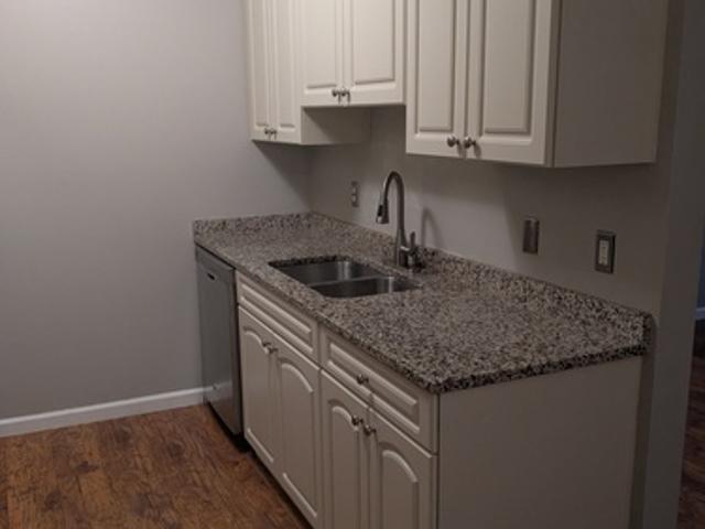 2 BR, 1 BA Apartment 205 Trealout Drive, Unit 205 Trealout dr B 26 Fenton MI 48430, Fenton, MI 48430
