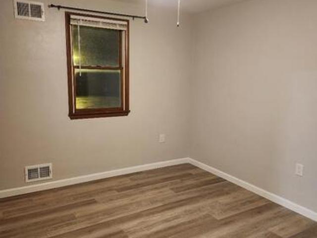 2 BR, 1 BA Apartment 205 Greenside Ave, Unit 205, Canonsburg, PA 15317