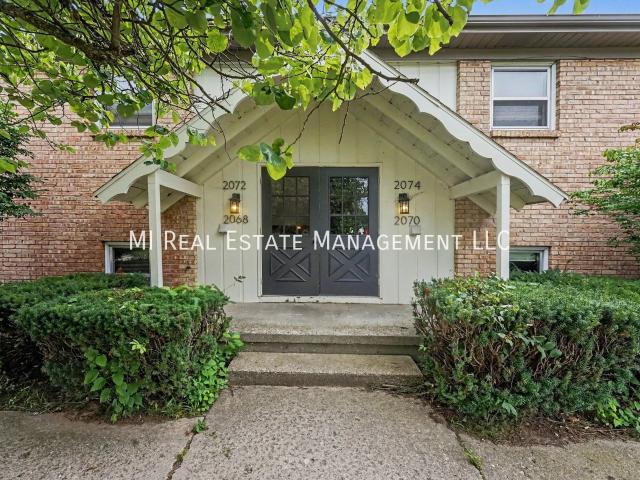2 BR, 1 BA Apartment 2068 Andrew St SE, Kentwood, MI 49508