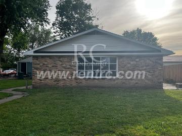 2 BR, 1 BA Apartment 206 A California, Danville, IL 61832