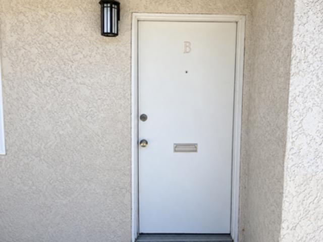 2 BR, 1 BA Apartment 208 W Moutainview Ave Unit B, Unit B, La Habra, CA 90631