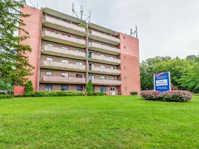 2 BR, 1 BA Apartment 20 Bradmon Dr, St. Catharines, ON L2M 3S5