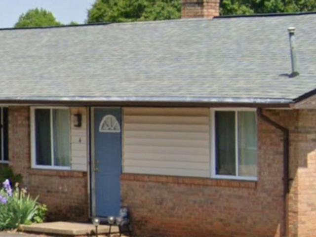 2 BR, 1 BA Apartment 2115 27th Ave Dr NE, Unit Unit #4, Hickory, NC 28601