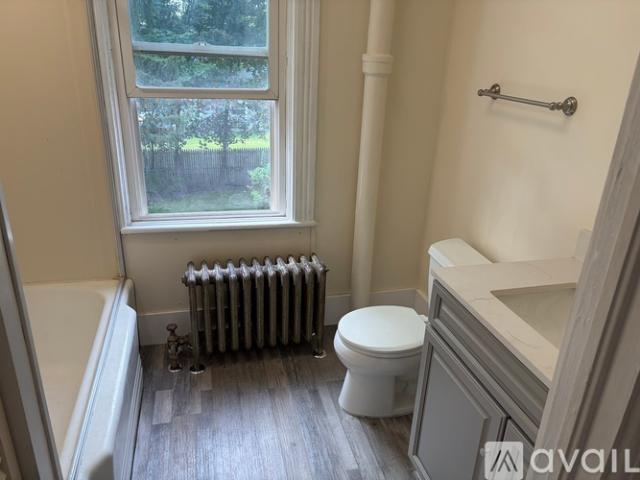 2 BR, 1 BA Apartment 211 North Ballston Avenue, Unit 2, Scotia, NY 12302
