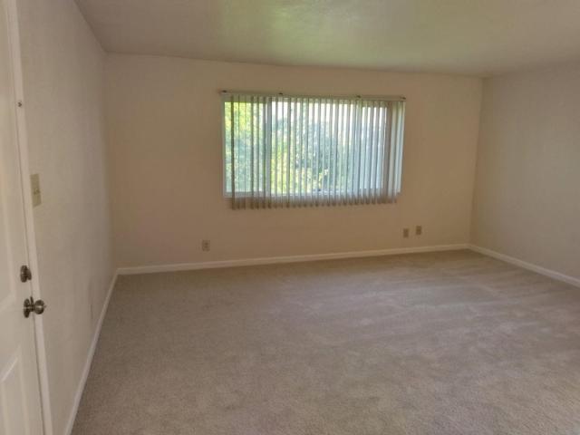 2 BR, 1 BA Apartment 2131 Stanton Avenue, San Pablo, CA 94806
