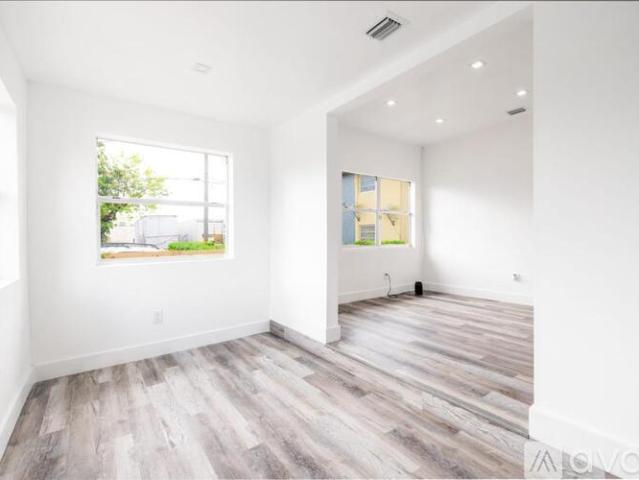 2 BR, 1 BA Apartment 2135 Southwest 4th Street, Miami, FL 33135