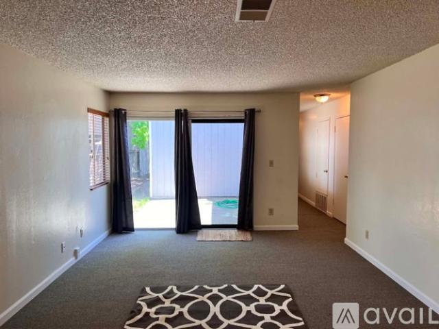 2 BR, 1 BA Apartment 2136 Union Avenue, Fairfield, CA 94533