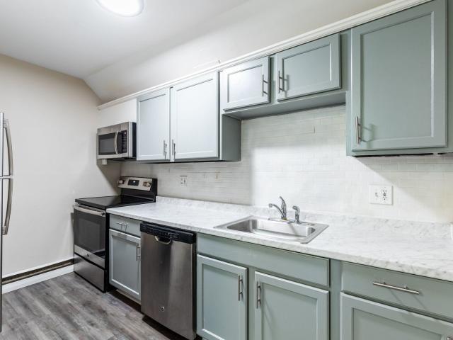 2 BR, 1 BA Apartment 2148 Saint James Avenue Unit 2152 4, Cincinnati, OH 45206