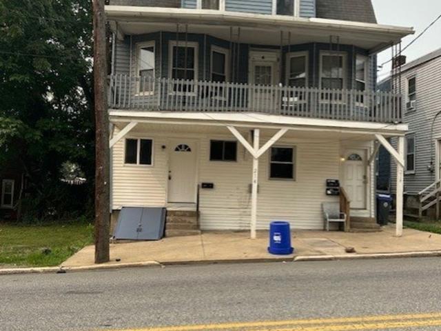 2 BR, 1 BA Apartment 214 N Harrisburg St, Steelton, PA 17113