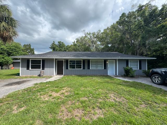 2 BR, 1 BA Apartment 21512 Campbell Dr, Brooksville, FL 34601