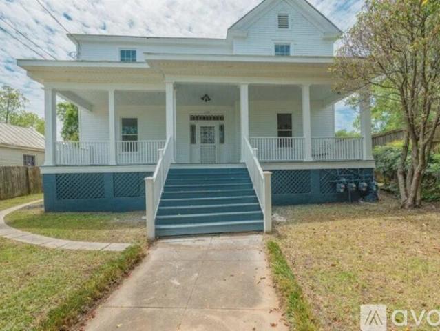 2 BR, 1 BA Apartment 2158 Broad Street, Unit B, Augusta, GA 30904