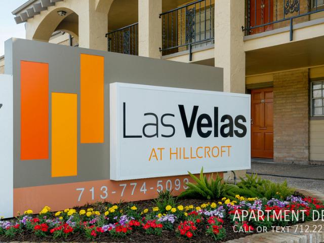2 BR, 1 BA Apartment 215 Hillcroft AveÂ, Houston, TX 77081