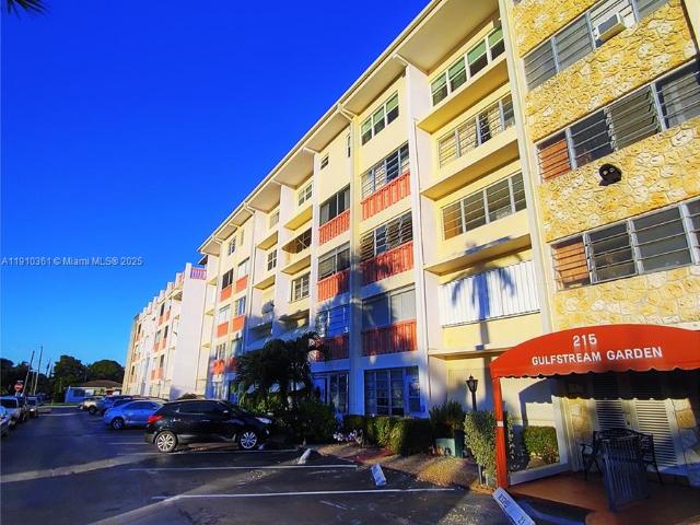 2 BR, 1 BA Apartment 215 Southeast 3rd Avenue, Hallandale Beach, FL 33009