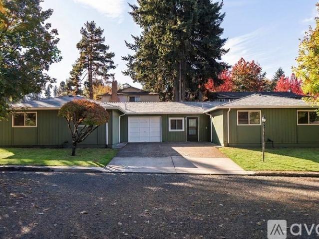 2 BR, 1 BA Apartment 2160 Nocturne Ct SE, Salem, OR 97306