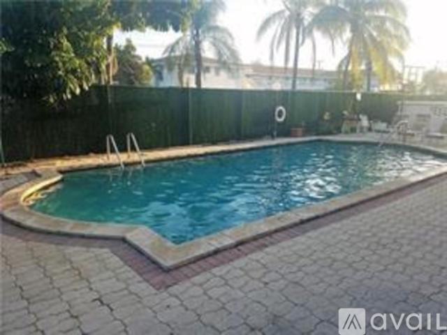 2 BR, 1 BA Apartment 2175 Northeast 56th Street, Fort Lauderdale, FL 33308