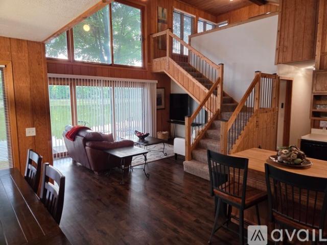 2 BR, 1 BA Apartment 2184 Island Drive, Somerset, WI 54025
