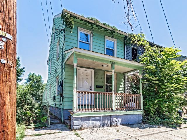 2 BR, 1 BA Apartment 218 Sinnickson St, Salem, NJ 08079