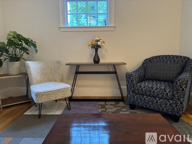 2 BR, 1 BA Apartment 21 Boulevard Road, Unit 21, Arlington, MA 02474