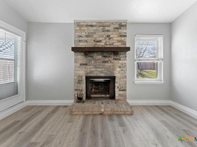 2 BR, 1 BA Apartment 2202 Spicewood Drive, Killeen, TX 76543