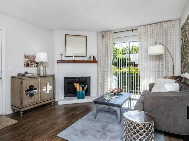 2 BR, 1 BA Apartment 220 Knolls Place Unit 373, Nashville, TN 37211