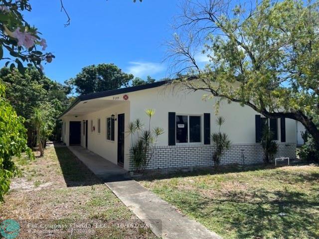 2 BR, 1 BA Apartment 220 Southeast 22nd Ave, Pompano Beach, FL 33062