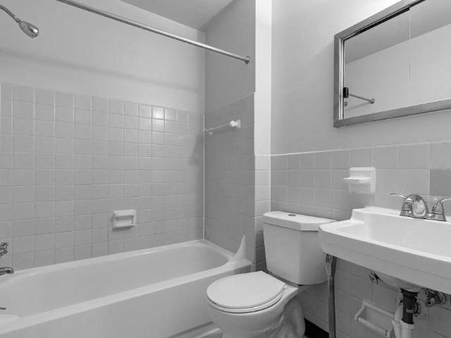 2 BR, 1 BA Apartment 22155 Libby Road Unit 104 G, Bedford, OH 44146