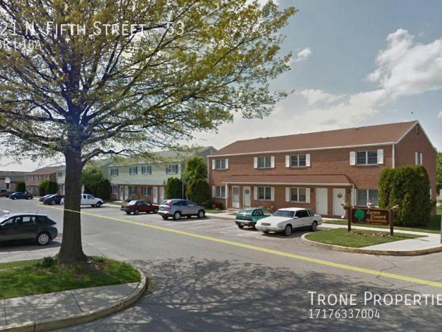 2 BR, 1 BA Apartment 221 N. Fifth Street, McSherrystown, PA 17344